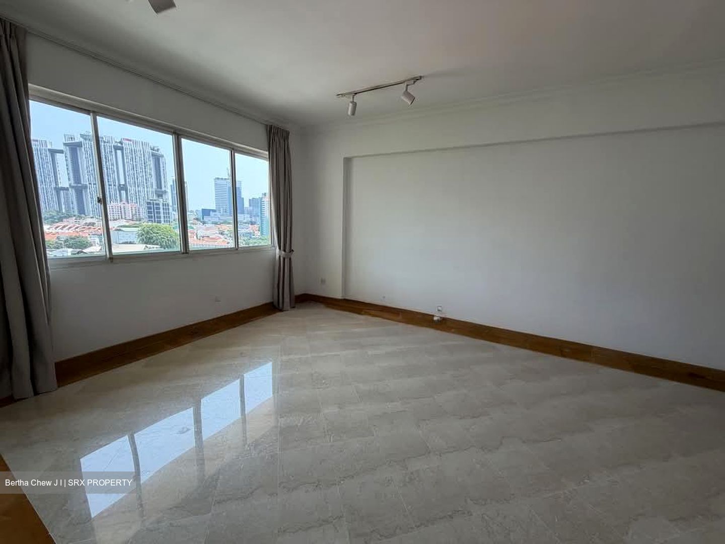 Emerald Garden (D1), Condominium #602971021